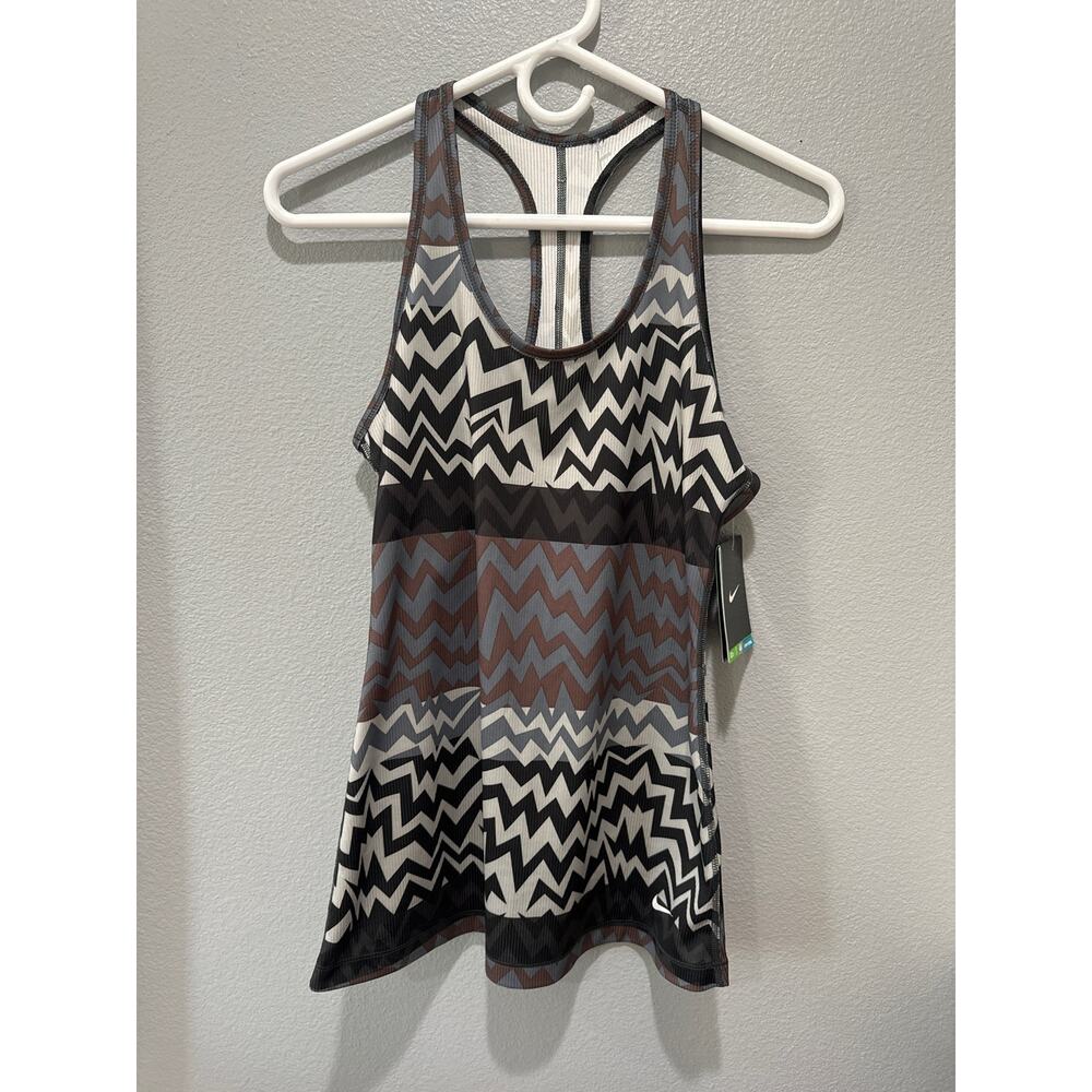 Nike DriFit Better World Tribal Zig Zag Tank Medium